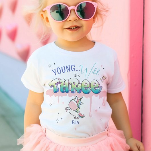 Young Wild THREE Unicorn Custom Name 3e verjaardag Kinder Shirts