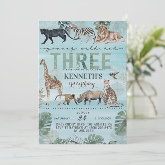 Young Wild & Three Zoo Animal Birthday Invitation Kaart (Staand voorkant)