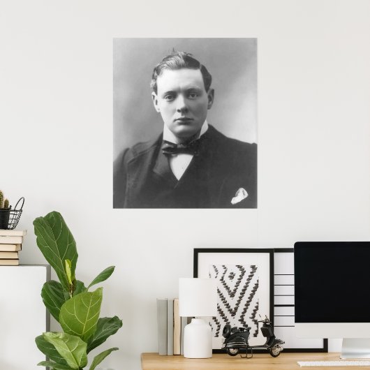 Young Winston Churchill Poster (Thuiskantoor)
