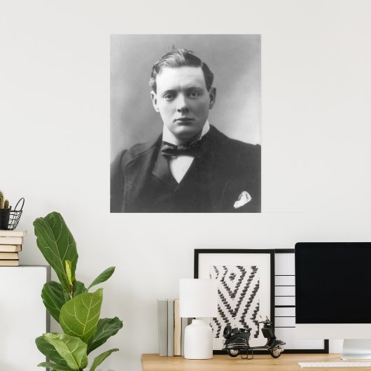 Young Winston Churchill Poster (Thuiskantoor)