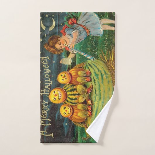 Young Witch's Brew: Pompoen Mannen op Magick Altar Handdoek (Handdoek)