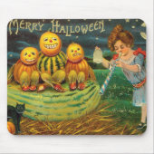 Young Witch's Brew: Pompoen Mannen op Magick Altar Muismat (Voorkant)