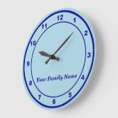 Your Family Name on Light Blue Round Wall Clock Grote Klok (Hoek)