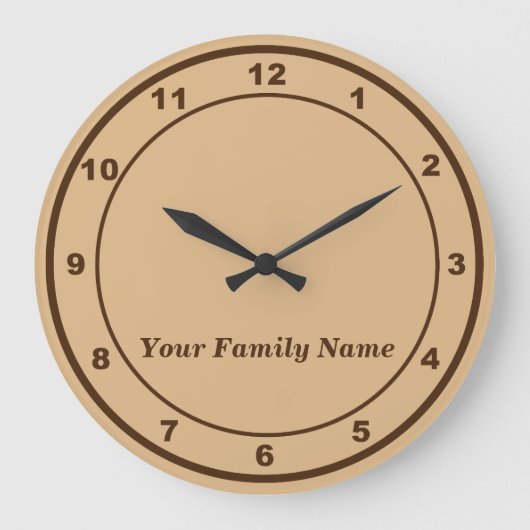 Your Family Name on Light Brown Round Wall Clock Grote Klok (Voorkant)