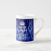 Your Text on Keep Calm on Navy Blue Racing Flames Porselein Kop (Rechts)