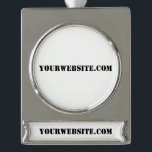 YourWebSite.com Verzilverd Banner Ornament<br><div class="desc">"YourWebSite.com"vervang het .com adres met uw adres van het Web. Voeg een andere slogan of tekst toe.</div>
