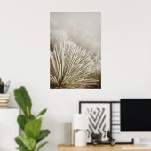 Yucca bedekt met rijp in de winter poster (Thuiskantoor)