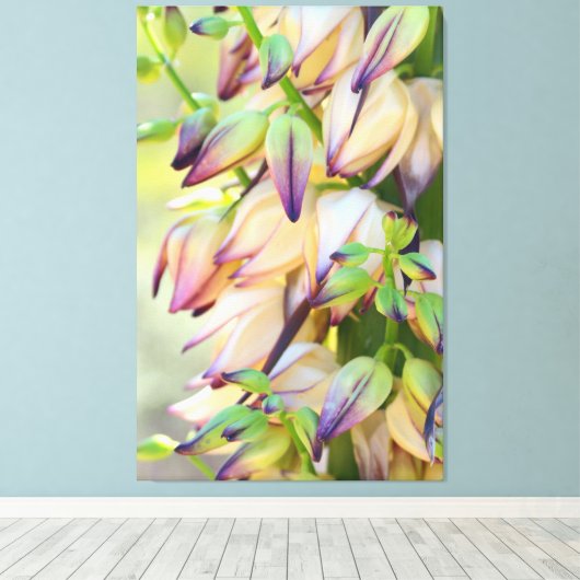 yucca bloemen omwikkeld doek canvas afdruk (Insitu (Houten vloer))