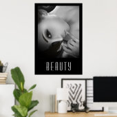 Yuki bw poster (Thuiskantoor)