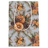 Yule Winter Solstice Natuurlijke Pine & Sinaasappe Medium Cadeauzakje (Voorkant)