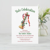 Yule Winter Solstice Witch Broom Holly Besom Kaart (Staand voorkant)