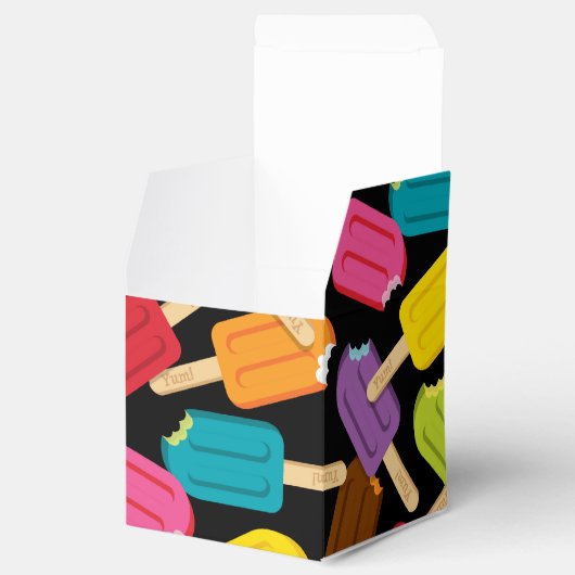 Yum! Popsicle Favor Box — Zwart Bedankdoosjes (Geopend)