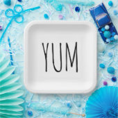 YUM-tekst op wit Papieren Bordje (Feest)