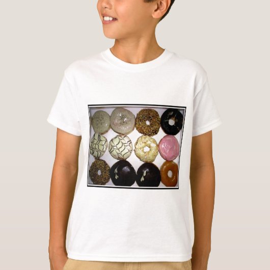 YUMMY ZOETE DONUTS T-SHIRT (Voorkant)