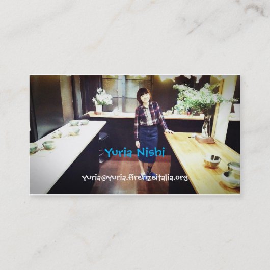 yuria visitekaartje (Voorkant)