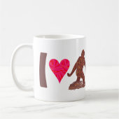 Z Bigfoot Walking Sasquatch I Heart Bigfoot Humor Koffiemok (Links)