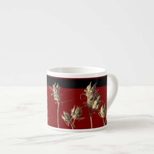 Zaadpeulen op een espressokop espresso kop (Voorkant rechts)