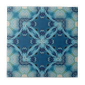 Zacht Blauw en Indigo Mozaïek Geometrisch Patroon Tegeltje (Voorkant)