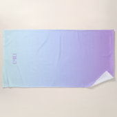 Zacht blauw en paarse gradiëntachtergrond strandlaken (Voorkant)