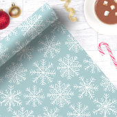 Zacht Blauw Wit Sneeuwvlok Kerstmis Cadeaupapier
