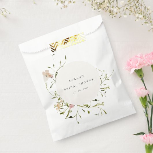 Zacht Blush Meadow Floral Wreated Vrijgezellenfees Bedankzakje (Gezegeld)