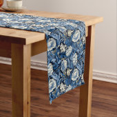 Zacht en subtiel: Franse Blauwe Vondsten Lange Tafelloper (Voorbeeld)