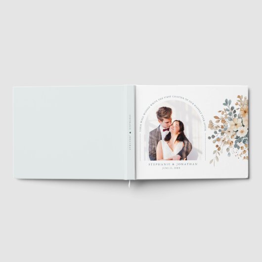 Zacht gedempte aardetinten bloemenfoto Waterverf Gastenboek (Volledig)