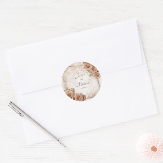 Zacht gekleurde Rozen bruiloft Ronde Sticker (Envelop)