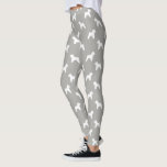 Zacht gekleurde wieltjes Terrier Dog Silhouettes Leggings<br><div class="desc">Show van je liefde voor Zachte Gedekte Wheaten Terriers in comfort en stijl met deze grijze en witte Wheatie-silhouettes patroonleggings. Ideaal voor de gym, yoga of ontspanning thuis met je doggie. Deze nieuwe leggings maken een leuk cadeau voor Wheaten-liefhebbers. Bezoek Jenn's Doodle World voor nog meer hondenras leggings en leuk...</div>