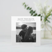 Zacht grijs en wit Minimal Save the Date | Foto (Staand voorkant)