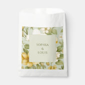 Zacht groen en beige bloemen bruiloft bedankzakje (Voorkant)