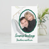 Zacht groene bladeren minimale kerst feestdagenkaart (Staand voorkant)