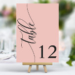 Zacht koraal roze moderne kalligrafie bruiloft kaart<br><div class="desc">Leid uw gasten naar hun stoelen met deze chique elegante zachte koraal roze trouwtafelnummers. Met een minimalistisch ontwerp met moderne kalligrafie, voegen deze tafelnummers een vleugje verfijning toe aan uw huwelijksreceptie. De zachte achtergrond en de schone, elegante typografie zorgen voor eenvoudige leesbaarheid en verbeteren tegelijkertijd uw bruiloft decor. Perfect voor...</div>