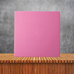 Zacht roze effen effen kleur tegeltje<br><div class="desc">Introductie van onze Soft Pink Plain Solid Color keramische Tegel, een heerlijke toevoeging aan uw ruimte. Met zijn zachte en uitnodigende fuchsia roze tint, brengt deze tegel een vleugje warmte en charme naar elke kamer. Ideaal voor het toevoegen van een pop van kleur en persoonlijkheid aan uw keuken, badkamer of...</div>