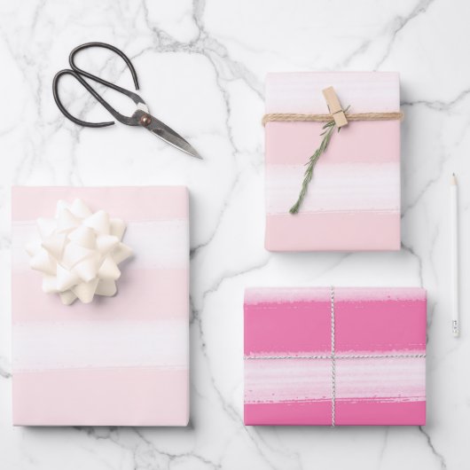 Zacht Roze Witte Waterverf Stripes Baby shower Inpakpapier Vel (Voorkant)