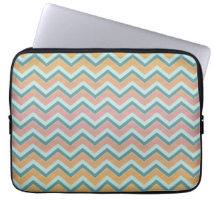 Zacht warme kleuren ZigZag Laptop Sleeve