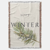 Zacht winterlicht met Pine Branch Deken (Voorkant Verticaal)