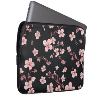 Zachte Baby Roze Mini Sakura Patroon op Zwart - De Laptop Sleeve