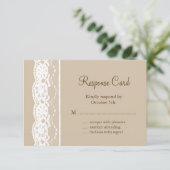 Zachte beige en  Lace RSVP Kaartje (Staand voorkant)