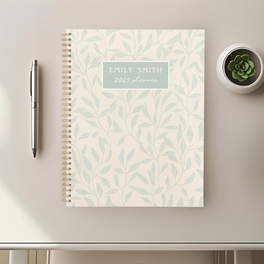 Zachte Beige en Salie Loof Custom Naam Planner