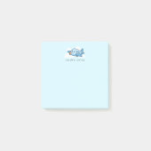 Zachte Blauwe Cartoon-Vliegtuig in de Lucht Kinder Post-it® Notes (Voorkant)