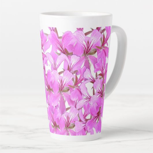 Zachte bloemblaadjes – Roze Floral Latte Mok (Rechterhoek)
