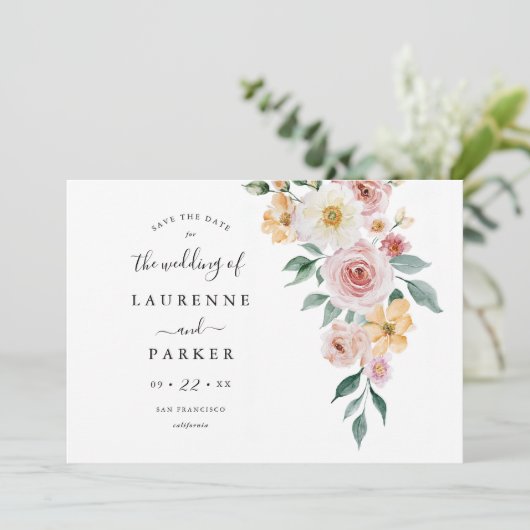 Zachte Bloemen Save the Date Foto Kaart Uitnodigin (Staand voorkant)