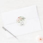 Zachte Blos Roze Pioen Blad Botanisch Bloem Logo Ronde Sticker (Envelop)