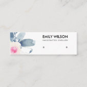 ZACHTE BLUSH BLUE FLORAL STUD EARRING DISPLAY LOGO MINI VISITEKAARTJE (Voorkant)
