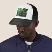 Zachte Chipmunk in Boom Kleding en Cadeaus Trucker Pet (In situ)