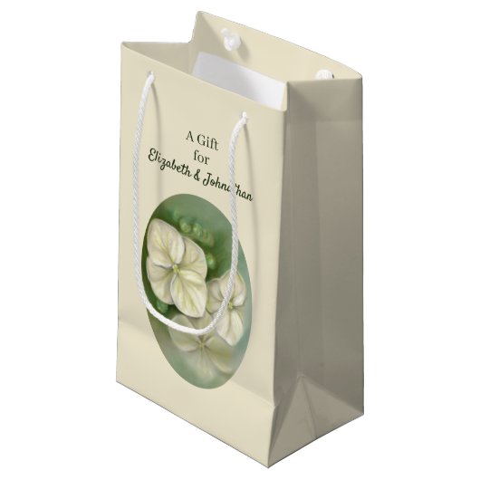 Zachte crème Witte pasta Hydrangea Floral Klein Cadeauzakje (Voorkant Gekanteld)