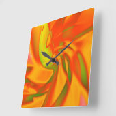 Zachte draai van sinaasappel met glad groene onder vierkante klok (Hoek)