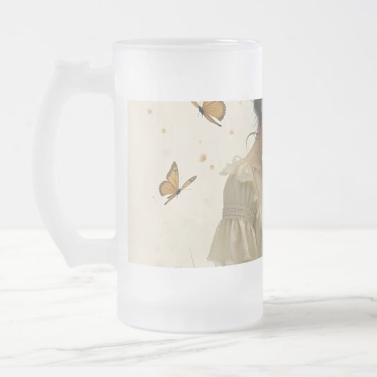 Zachte elegantie in een vlinderdans matglas bierpul (Links)