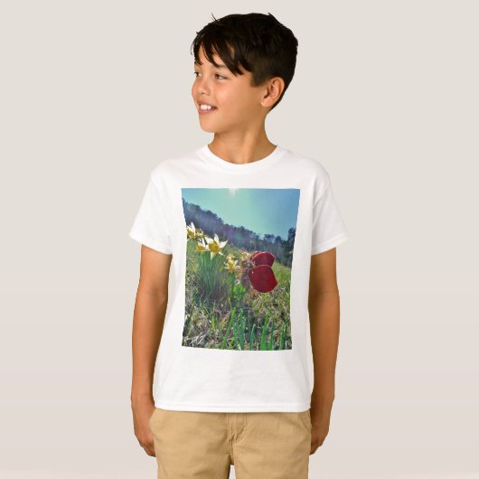 Zachte en gele bloemen t-shirt (Voorkant volledig)